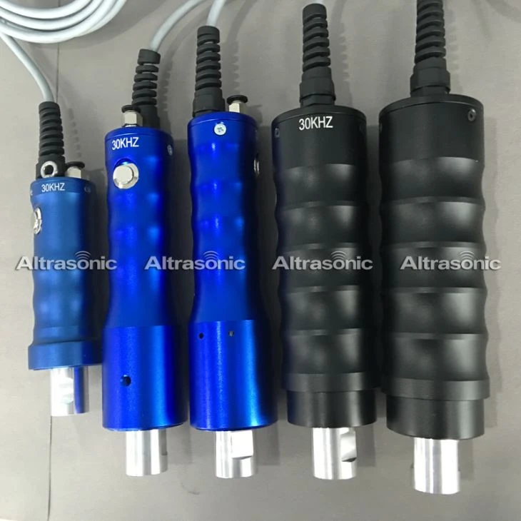 Varios tipos de pistola de soldadura por puntos ultrasónica